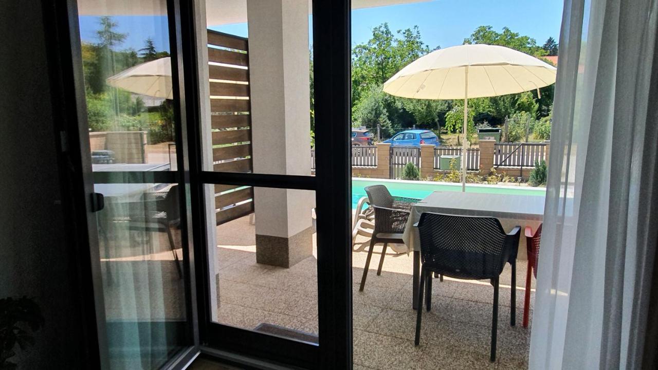 Relax Balaton Apartmanok 巴拉顿菲赖德 外观 照片