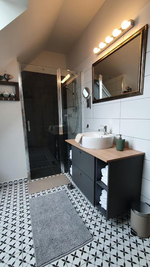 Relax Balaton Apartmanok 巴拉顿菲赖德 外观 照片