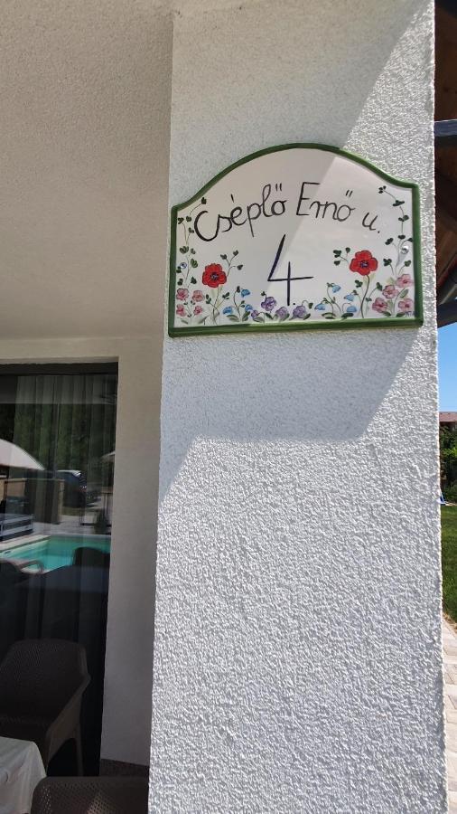 Relax Balaton Apartmanok 巴拉顿菲赖德 外观 照片