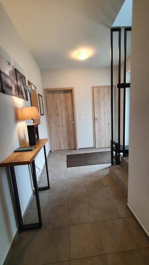 Relax Balaton Apartmanok 巴拉顿菲赖德 外观 照片