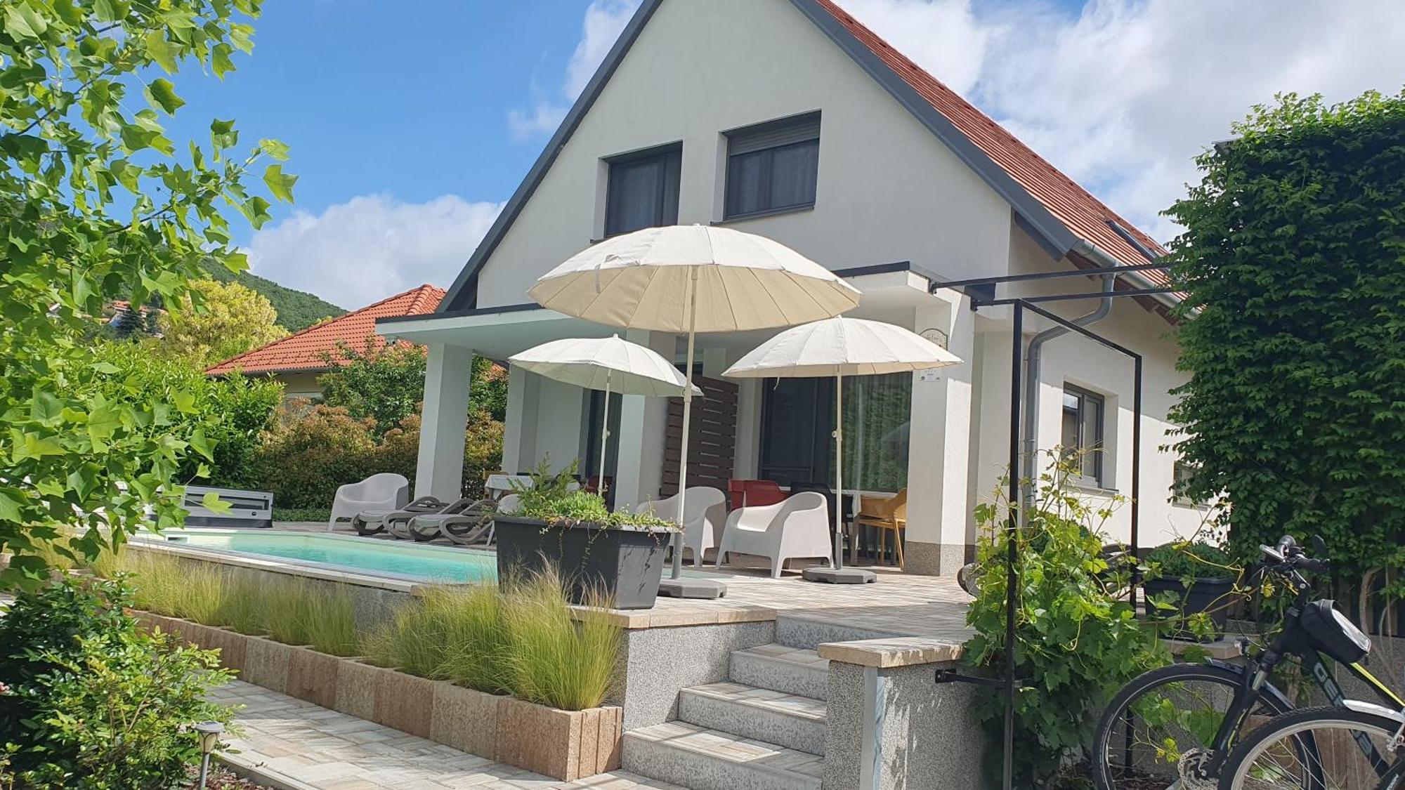 Relax Balaton Apartmanok 巴拉顿菲赖德 外观 照片